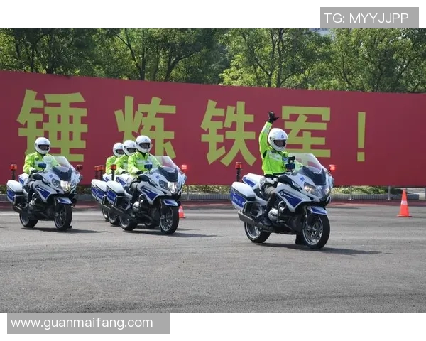 北京攀岩队包夹战术解析与实战应用探讨